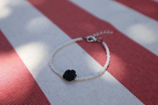 Armband: zwarte rood - zilver, wit