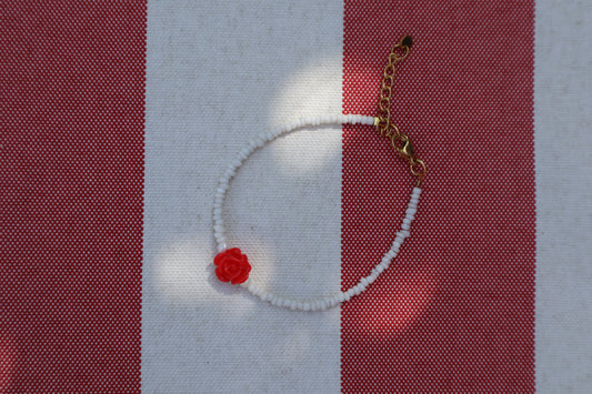 Armband: rode roos - goud, wit