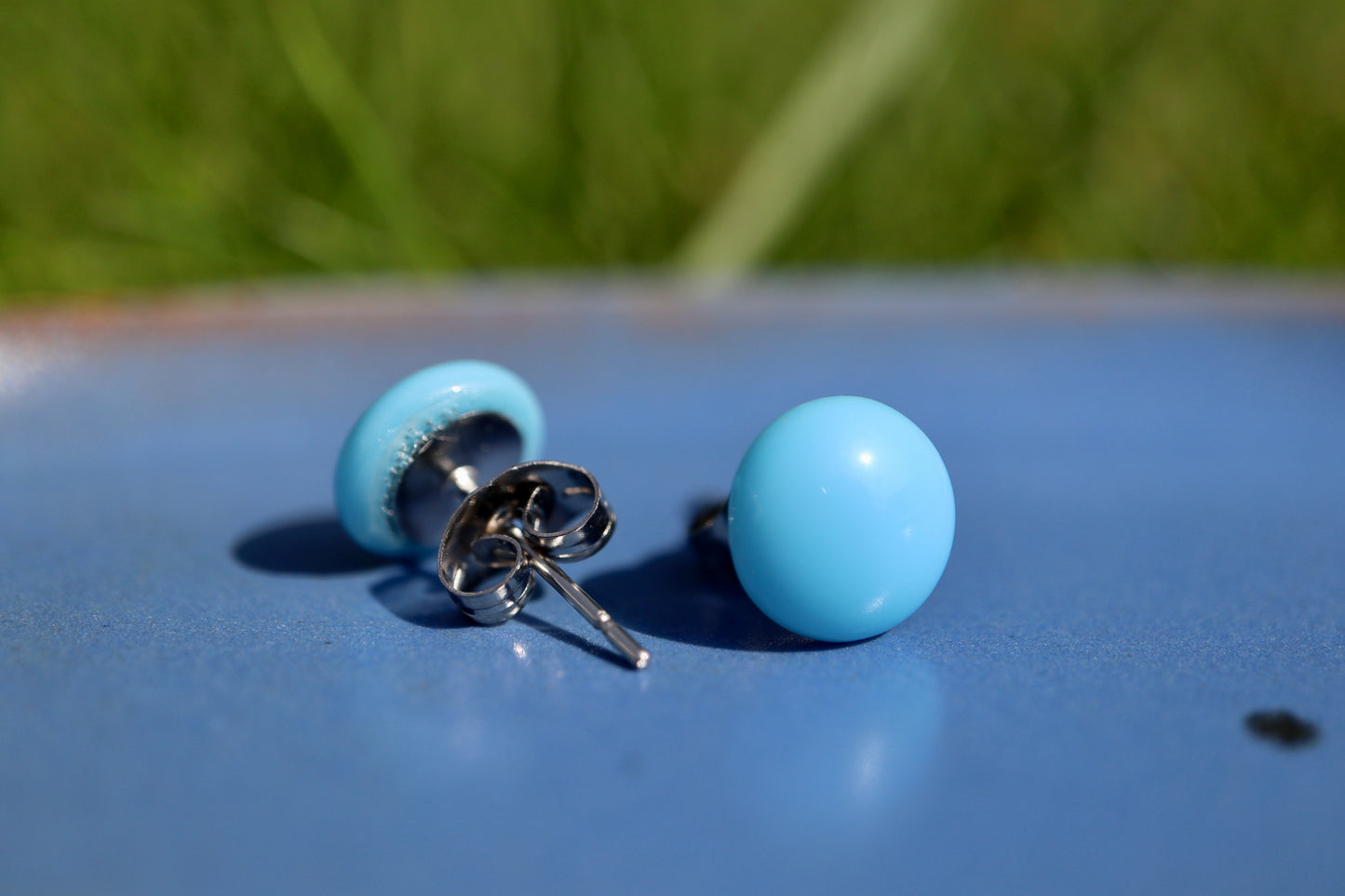 Oorbel: blauw rondje